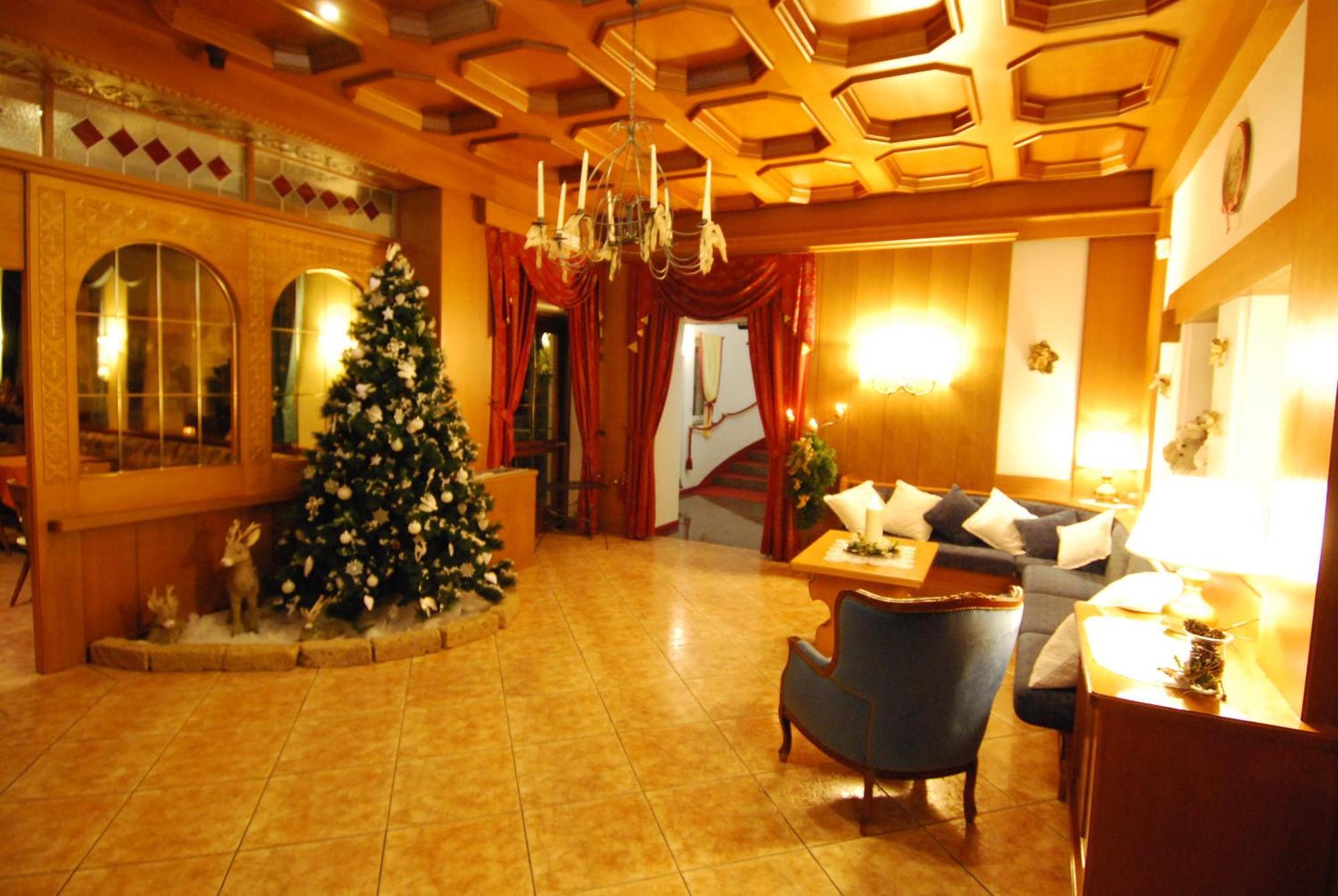 Hotel Belvedere Srl Fai della Paganella Exterior foto