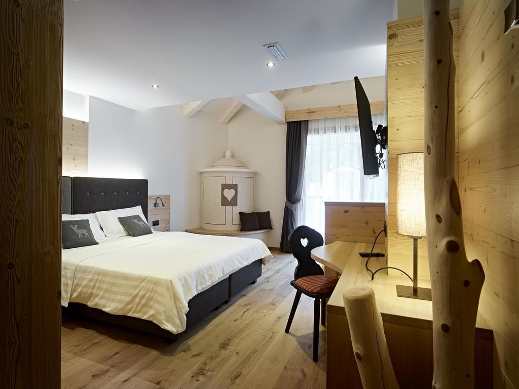 Hotel Belvedere Srl Fai della Paganella Zimmer foto