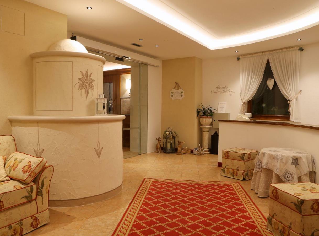 Hotel Belvedere Srl Fai della Paganella Exterior foto