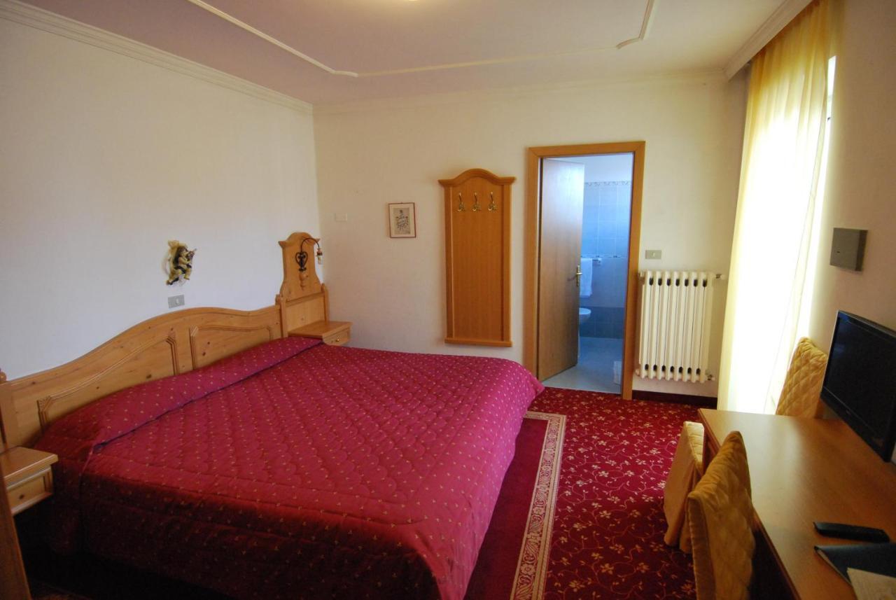 Hotel Belvedere Srl Fai della Paganella Zimmer foto